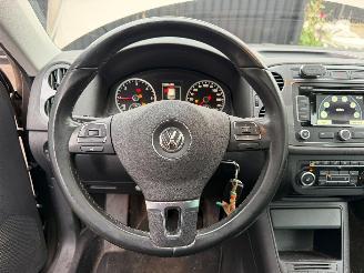 Volkswagen Tiguan 2.0 DTI picture 27