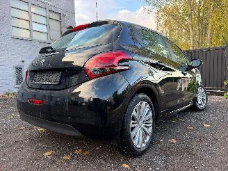 Peugeot 208 1.2 I picture 16