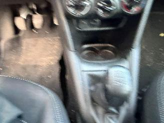 Peugeot 208 1.2 I picture 29
