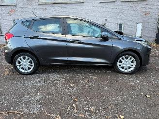 Auto incidentate Ford Fiesta BUSINESS 2019/4