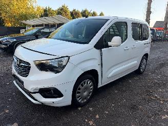 Opel Combo LIFE EDITION picture 13