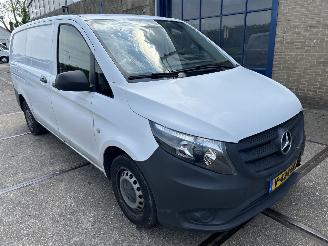 skadebil bedrijf Mercedes Vito 1.9 CDI FUNCTIONAL LANG 2018/10