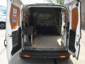 Opel Combo VAN 1.3CDTI 66KW AIRCO picture 6