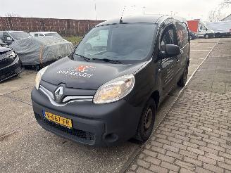 skadebil bedrijf Renault Kangoo 1.5 dCi 75  Energy  Comfort 2017/4