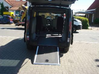 damaged commercial vehicles Opel Vivaro ROLSTOEL VERVOER L2-H1 AIRCO 2.5CDTI 2005/6