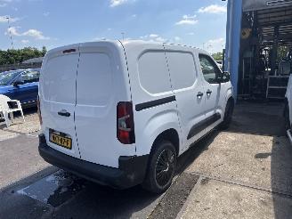 Opel Combo 1.5 D  Edition picture 4