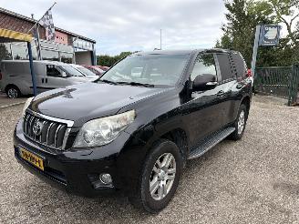 krockskadad bil bedrijf Toyota Landcruiser 3.0 D -4F  High Roof Window Van 2011/4