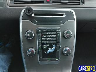 Volvo V-70  picture 18