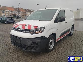 uszkodzony samochody osobowe Citroën Berlingo  2021/2