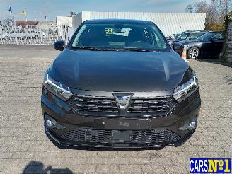 Dacia Sandero  picture 2