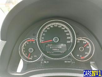 Volkswagen Up!  picture 15