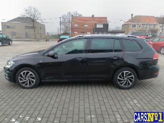 Volkswagen Golf  picture 7