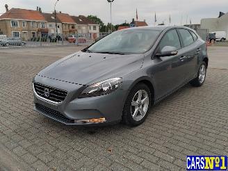 Unfallwagen Volvo V-40  2015/2