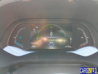 Renault Captur  picture 16