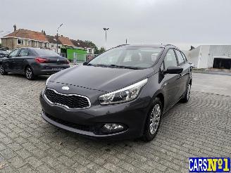Unfallwagen Kia Cee d SPORTSWAGON 2014/1