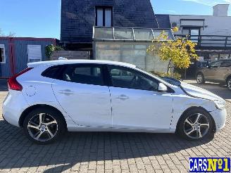 Volvo V-40  picture 14