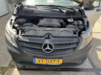 Mercedes Vito 111 CDI Lang picture 12