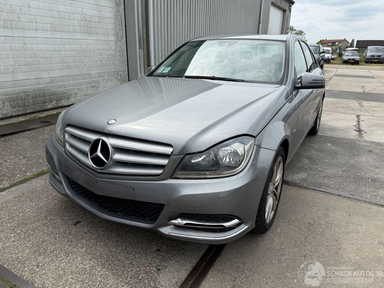 Mercedes C-klasse 180 Business Class 125 Avantgarde