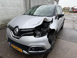 Renault Captur 0.9 TCe Xmod picture 10