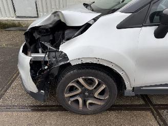 Renault Captur 0.9 TCe Xmod picture 8