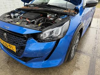 Peugeot e-208 Active Pack 50 kWh picture 14