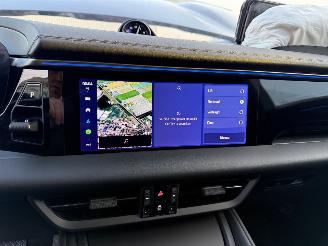 Porsche Macan EV 4 100kWh Pano Bose picture 18