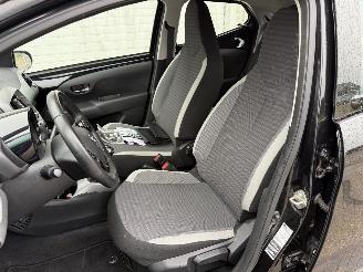 Toyota Aygo 1.0 VVT-i X-Play picture 14