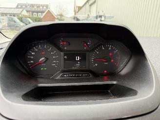 Peugeot Partner 1.6 BlueHDI Premium 100PK picture 13