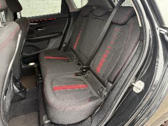 BMW 2-serie 218d Sport picture 23