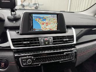 BMW 2-serie 218d Sport picture 20