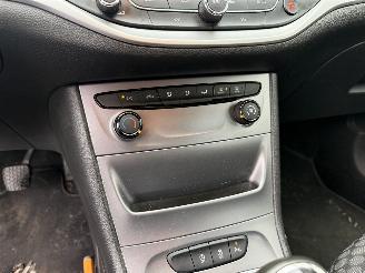 Opel Astra 1.0 Online Edition picture 23