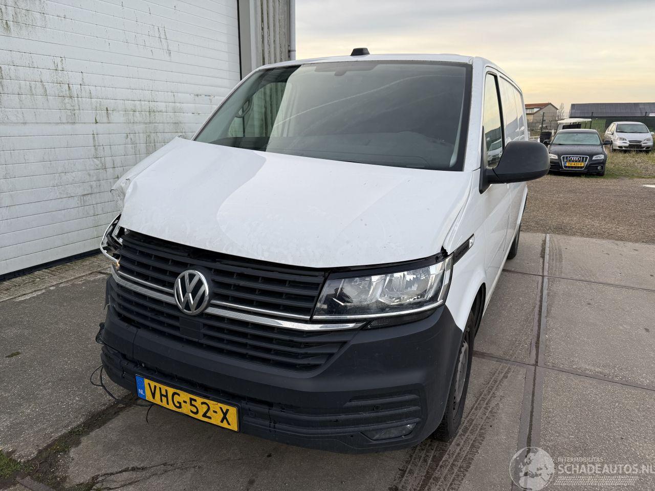 Volkswagen Transporter 2.0 TDI DSG 150PK L2H1 Navi
