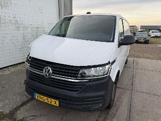 Unfall Kfz Van Volkswagen Transporter 2.0 TDI DSG 150PK L2H1 Navi 2020/11