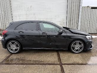 Mercedes A-klasse 180 AMG Night Edition picture 2