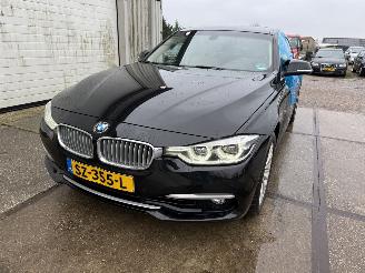 BMW 3-serie 320i Luxury Line Executive picture 9
