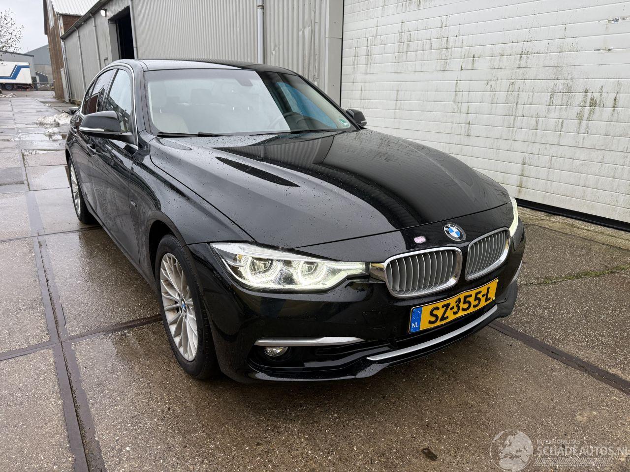 BMW 3-serie 320i Luxury Line Executive