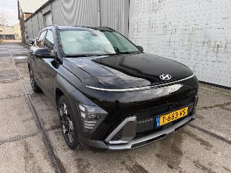 Schadeauto Hyundai Kona 1.6 GDI HEV Premium Leer Bose 2023/9
