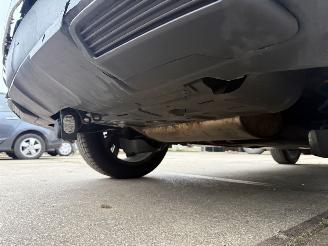 Peugeot 3008 1.2 PureTech  Blue Lease Premium picture 9