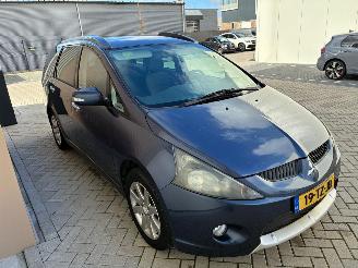 Mitsubishi Grandis 2.4-16V InSport 7-Persoons picture 7