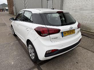 Hyundai I-20 1.0 T-GDI Comfort picture 12