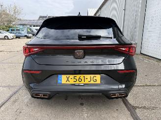 Cupra Leon 1.4 e-Hybrid Business picture 4