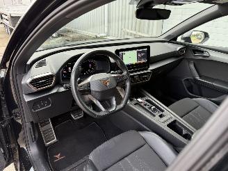 Cupra Leon 1.4 e-Hybrid Business picture 14