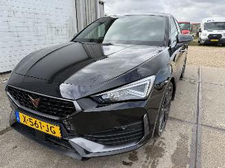 Cupra Leon 1.4 e-Hybrid Business picture 12