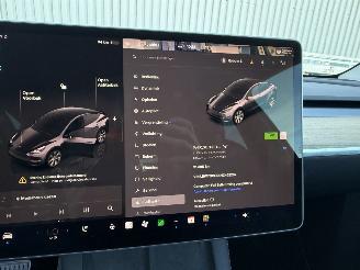 Tesla Model Y Long Range AWD 75kWh picture 18