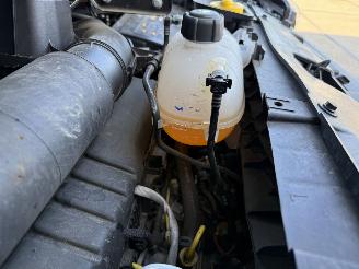 Renault Trafic 2.0 dCi T29 L2H1 DC Luxe picture 16