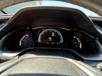 Honda Civic 1.0i VTEC Elegance Automaat picture 18