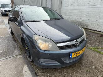 Opel Astra GTC 1.8 Edition Automaat Airco picture 10