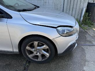 Volvo V-40 Cross Country 1.6 T4 Momentum picture 9