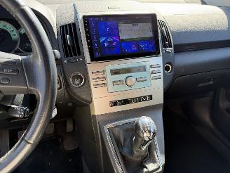 Toyota Corolla-verso 1.6 VVT-i Dynamic Navigatie Airco picture 14