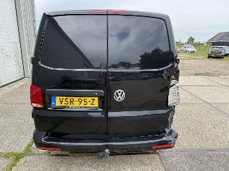 Volkswagen Transporter 2.0 TDI DSG L2H1 Bulli Leer picture 8